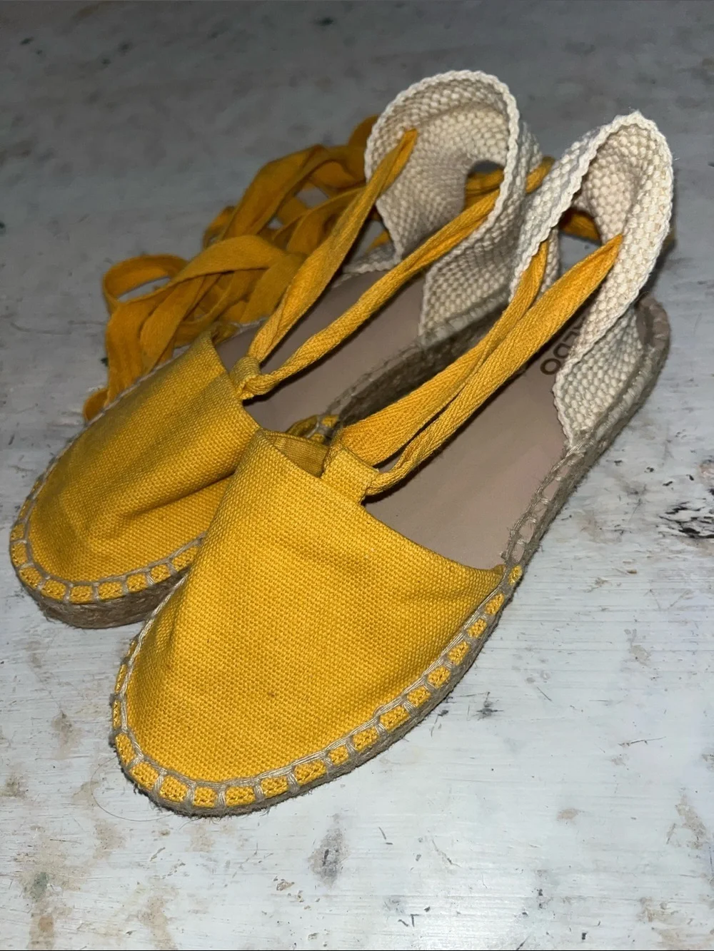 ALDO Seniorita wrap tie espadrilles in yellow | size 6.5